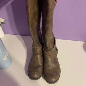 Brown Riding boots